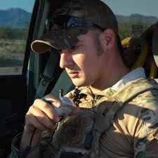 In the Arizona Desert, an Elite Border Patrol Unit Responds to Desperate  Cases