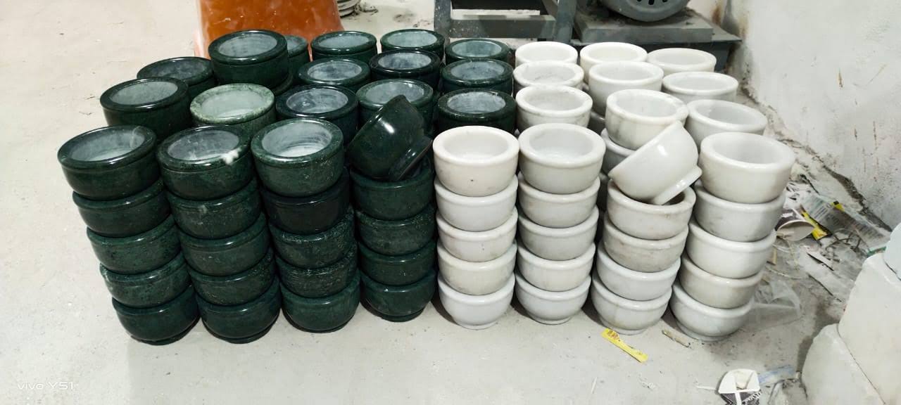 Marble Mortar and Pestle (kundi)
