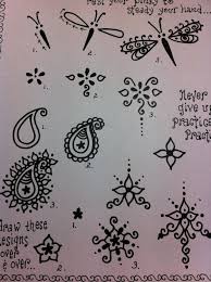 Learn How To Henna Beginner Henna Kit 17 95 Via Etsy Henna Kit Diy Henna Beginner Henna Designs