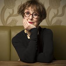 Una stubbs, the actor whose long career took in summer holiday, worzel gummidge, till death us do part and most recently steven moffat's sherlock, has died aged 84. Juuyqu Nnynosm