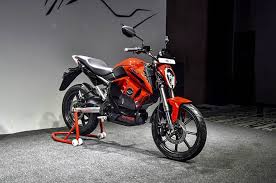 Of all the electric motorcycle prototypes we've seen over the years, only one has managed to hit the stores. Revolt Rv 400 Images Revolt Rv 400 Pictures Photos Gallery Autocar India