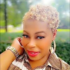 Latoya Gresham's Instagram, Twitter & Facebook