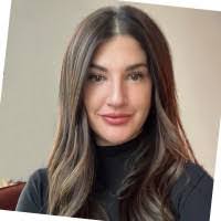 Karen Forman's Instagram, Twitter & Facebook