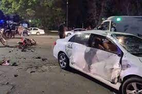Dos jóvenes murieron tras chocar con un camión en pueblo andino. Choque Fatal En La Costanera Santafesina El Litoral Noticias Santa Fe Argentina Ellitoral Com