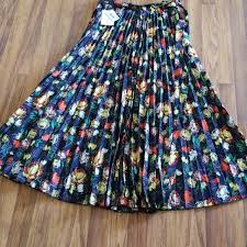 Lularoe Deanne Skirt Size Small Nwt