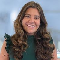 Erin Minnich's Instagram, Twitter & Facebook