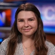 Kim Cota's Instagram, Twitter & Facebook