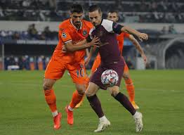 Britain on friday said it was willing to step in to host the champions league football final, after the government placed turkey on a coronavirus travel red list. Uncertainties Messi Ronaldo Clash Mark Finale Of Champions League Group Stage Daily Sabah