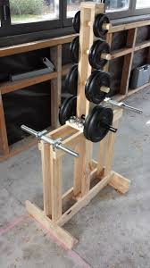 Is your workout area cluttered with your weights, are you lacking a weight rack to hold all of your weights to keep things organized, i know i was. Diy Weight Rack Platform