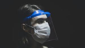 Cara menggunakan sabun bolong dengan vape. Cara Membersihkan Face Shield Yang Benar Hilangkan Bakteri Hot Liputan6 Com