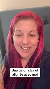 ✨ Tu as déjà fait du marketing relationnel et… tu t’es essoufflée?, Tu as  laissé ça de côté parce que ça ne t’apportait plus ce que tu recherchais?,  Je te comprends tellement., Sauf que 2025 arrive, ...