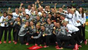 Bereits zwei tage vorher beginnen die frauenturniere im softball und fußball; Olympia 2021 Darum Ist Die Deutsche Frauenfussball Nationalmannschaft Nicht In Tokio Dabei