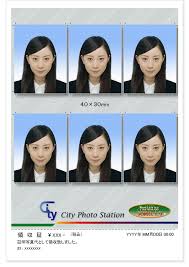 各用途における背景色などの規定は申請先の写真規格をご確認ください。 （googlechromeでは画像を保存できません。 safariをご利用ください） ios13以降の方は「ファイル 」アプリでダウンロードした画像を確認してください。 è¨¼æ˜Žå†™çœŸãƒœãƒƒã‚¯ã‚¹ ä»•æ§˜ å¯Œå£«ãƒ•ã‚¤ãƒ«ãƒ  æ—¥æœ¬