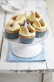 James martin made a delicious steamed sponge pudding with poached spiced pears, golden syrup apple crumble cake inspired by tv show james martins' united cakes of america. Lemon Curd Butterfly Buns Inspired By Tv Show James Martin S United Cakes Of America Daily Echo