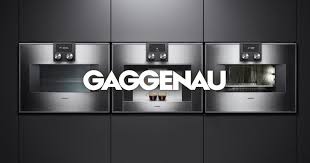 De imposante oven heeft een volledig glazen deur. Gaggenau News The New Combi Steam Ovens 200 400 Series Ptc Kitchens