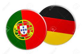 Die flagge der bundesrepublik deutschland, offiziell bundesflagge, ist ein deutsches hoheitszeichen und staatssymbol und zeigt laut art. Nachrichten Konzept Portugal Flaggen Knopf Auf Deutschland Flaggen Knopf Illustration 3d Auf Weissem Hintergrund Lizenzfreie Fotos Bilder Und Stock Fotografie Image 75761761