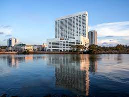 Jika anda berpeluang melawat miri, kami ada 23 hotel di miri yang boleh anda pilih. Hotel In Miri Pullman Miri Waterfront All