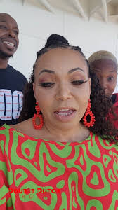 Thanksgiving Karaoke with Sean & Phoenix Clark singing, I'm Unique!!! This  is song is what we sing EVERY morning to start our school day!! They did so  good!!!