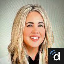 Nicole Sandler's Instagram, Twitter & Facebook