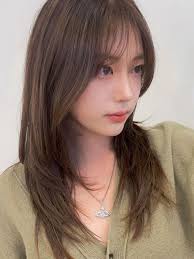 14 Stylish Shoulder-Length Hairstyles You Need to Try