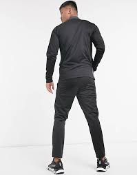 ✓ vandaag besteld morgen in huis ✓ altijd korting. Puma Voetbal Trainingspak In Zwart Asos