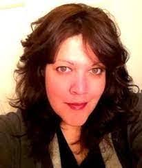 Elisa Corrales's Instagram, Twitter & Facebook