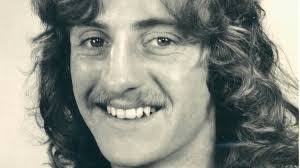 Geoffrey Simms's Instagram, Twitter & Facebook