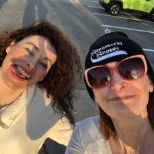 Susan Kohl's Instagram, Twitter & Facebook