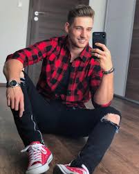 Camisa Xadrez Vermelha E Preta Masculina Lenhador All Star Vermelho Looks Masculinos Para Combina Lo Marco Da Moda Moda Masculina Adolescente Looks Masculinos Casuais Moda Masculina Dicas