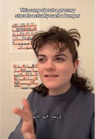 Bonus points if you can guess the grocery store <3 #singersongwriter  #independentartist #originalmusic #nyc #pigglywiggly