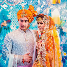 264 Likes 0 Comments Uniquevivah Com Uniquevivah On Instagram Royal Candid Wedding Photograph In 2020 Candid Wedding Wedding Couples Candid Wedding Photography
