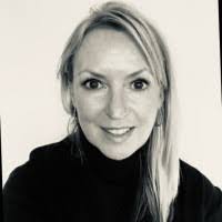 Ivy Pedersen's Instagram, Twitter & Facebook