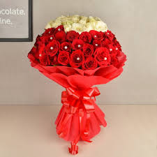 Order birthday flowers for girlfriend online. 5 Marvellous Gift Ideas To Surprise Your Girlfriend On Her Birthday Blog Myflowertree
