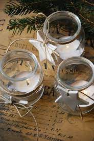 Googly eyes pour les yeux, feutrine mettez vos décorations de noel préférée dans un pot de verre. Epingle Par Amandine Sur Candles Deco Noel Photophore Noel Idee Noel