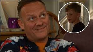 Sean Bonds's Instagram, Twitter & Facebook