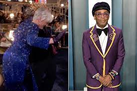 This is the first time i've been in one place long enough to see the changing of the seasons for one full year, says the. Xd3lrp5gmkmwdm