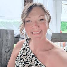 How can a single mom of 5 get help with food and cooking while temporarily  displaced in a motel in Indiana?