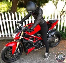 Velcro® brand waist adjustment fastener for highly customizable fit. Best Women S Motorcycle Pants Guide Updated Reviews Motorcycle Gear Hub