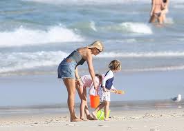 Naturally, holly doesn't share much information about her kids on social media. The Sun Auf Twitter Holly Willoughby And Her Husband Dan Take Their Kids To The Beach After Filming Imaceleb Https T Co Mzgmilol1c