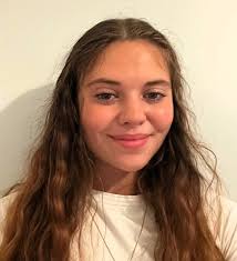 Women United awards scholarships to 6 local changemakers