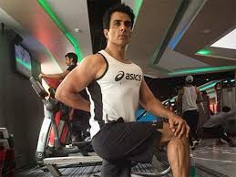 Sonu Sood Fitness Sonu Sood I Have Made A Cost Free Gym In My Home Town Hindi Movie News Times Of India Need a workout you can do in a hotel gym with limited equipment? sonu sood fitness sonu sood i have