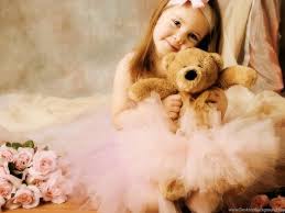 Hd wallpaper love wallpaper wallpaper for girls rose wallpaper. Pretty Cute Girl And Teddy Bear Wallpapers Free Desktop Backgrounds Desktop Background