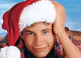 32 holiday movies to keep you satisfied all the way through December (and  then some)