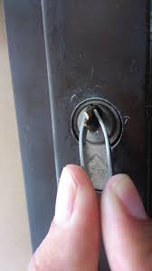 Check spelling or type a new query. Cara Mengeluarkan Anak Kunci Yang Patah Di Dalam Lubang Kuncinya Ayo Pelajari Caranya