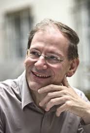 : Verstärkung für die ‚Bühne'