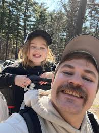 My daughter and I completed 4.75 miles toward my Blazin Summer Challenge at  Circle B this morning. It was hot and the water levels are seriously low,  but we were treated to