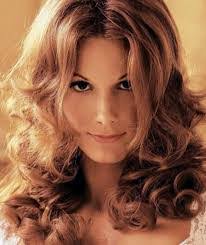 Nancy Cameron's Instagram, Twitter & Facebook