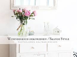Auch blumen können sie einfach trocknen und haltbarmachen. Castlemaker Food Lifestyle Magazin Dekoideen Fur Den Wohnbereich Im Skandi Style Pusteblumen Haltbar Machen Castlemaker Food Lifestyle Magazin