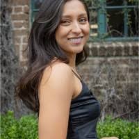 Gladys Puga's Instagram, Twitter & Facebook