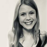 30+ "Vicky Robb" profiles